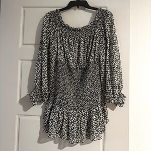 NWOT J Ashlea Floral Black and White Blouse